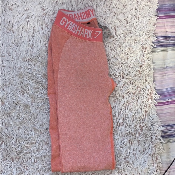 Gymshark Pants - Gymshark Coral Leggings.